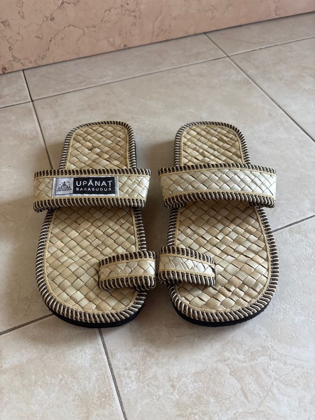 Ciabatte Tempio Barabudur