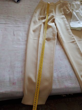 Completo elegante donna: pantaloni beige & top+gon