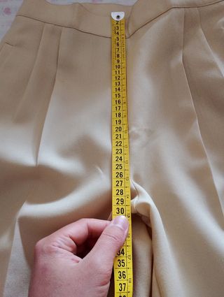 Completo elegante donna: pantaloni beige & top+gon