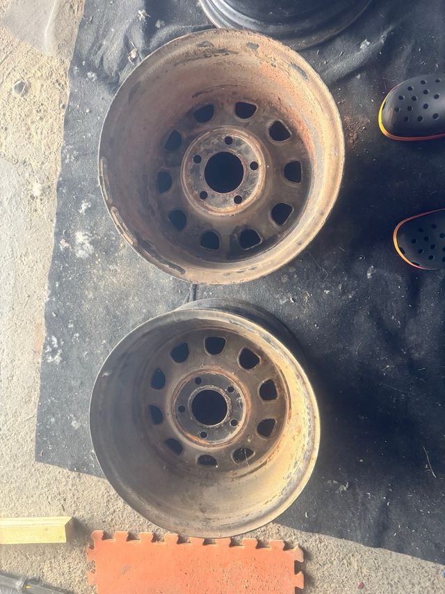 4 Llantas Jeep 4x4 usadas 5x114