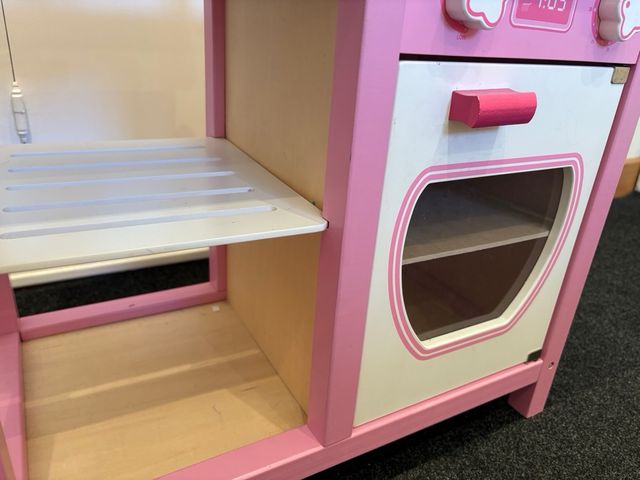 Cocinita madera + complementos