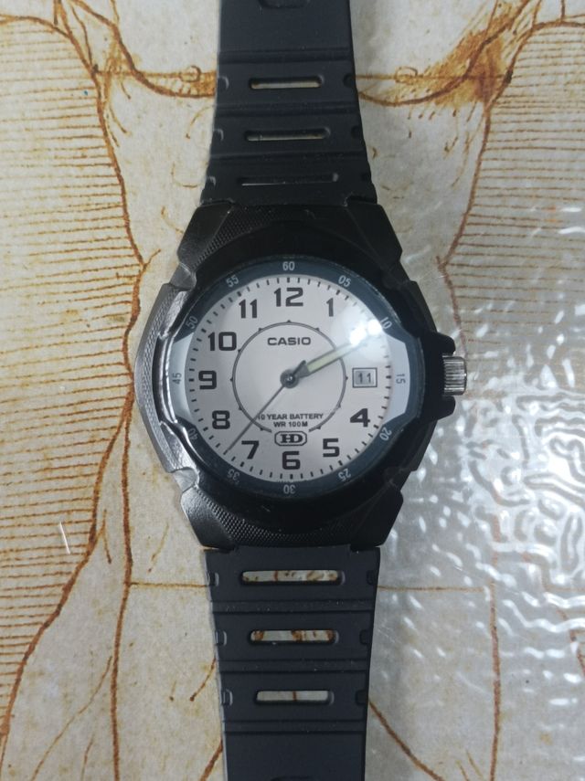 Orologio Casio HD MW-600 - Resistente all'acqua