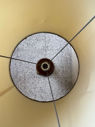 Lámpara antigua vintage madera