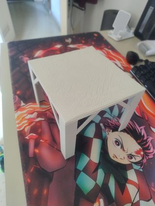 Elevador de estantería para comics o libros