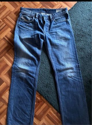 Pantalon diesel talla 31x32