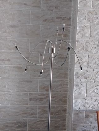  Conjunto Lámpara colgante y lámpara de pie.
