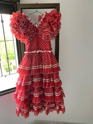 Traje de gitana de niña nuevo