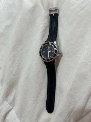 Reloj mujer MAREA negro detalles dorado rosados