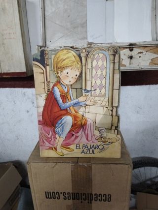 VARIOS TITULOS EN CASTELLANO Y CATALÁN