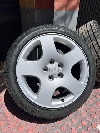 Llantas audi a8 con neumaticos