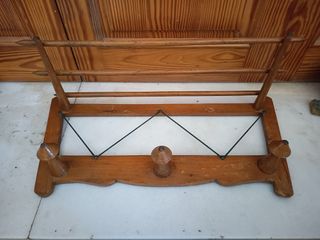 Percha modernista