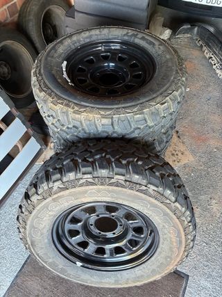 Toyota Land Cruiser llantas 120