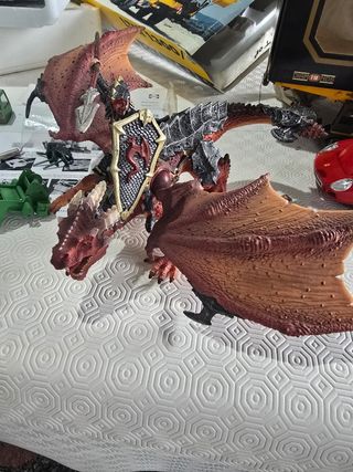 Schleich cavaliere del drago animali fantastici