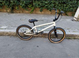 Bicicletta BMX GT-Wise Freestyle