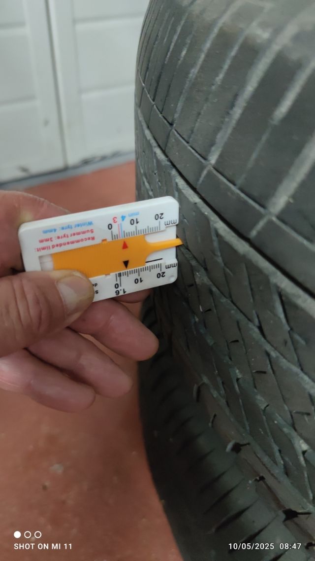 Neumáticos Brigstone 235/55/18