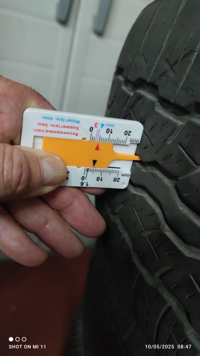 Neumáticos Brigstone 235/55/18