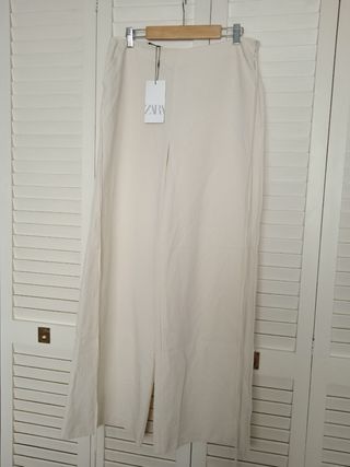 Pantalón Zara