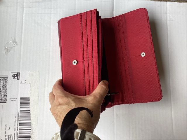 Cartera/ monedero Tommy Hilfiger. Roja.