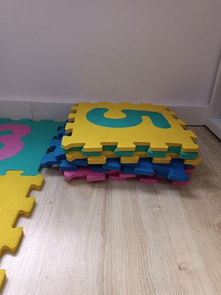 Alfombra puzzle números infantil