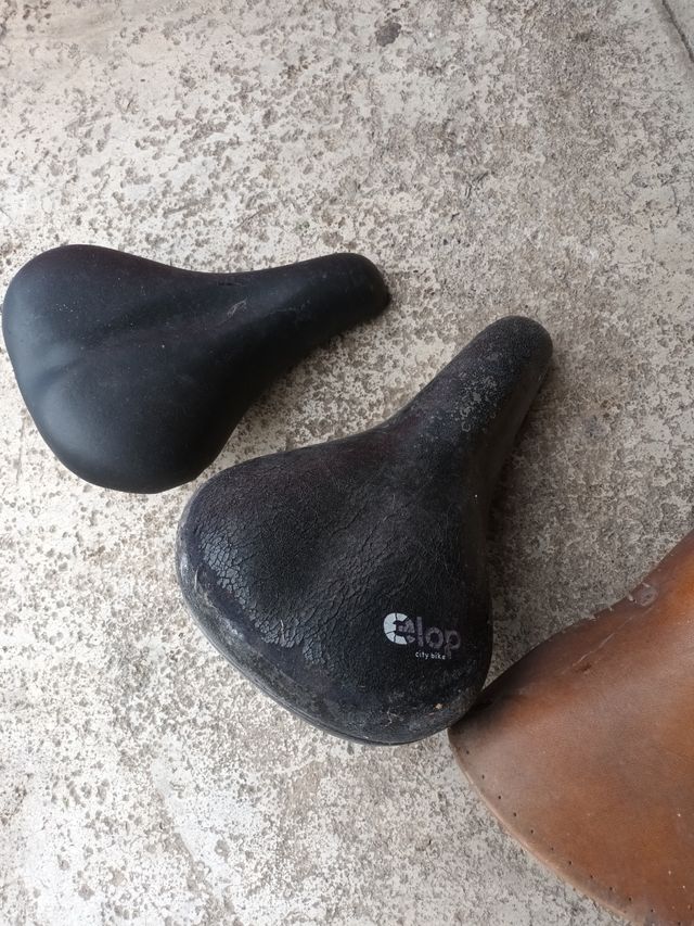 3 Sillines bici vintage y modernos