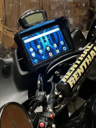 Honda Transalp 600 - ITV hasta 10/27.