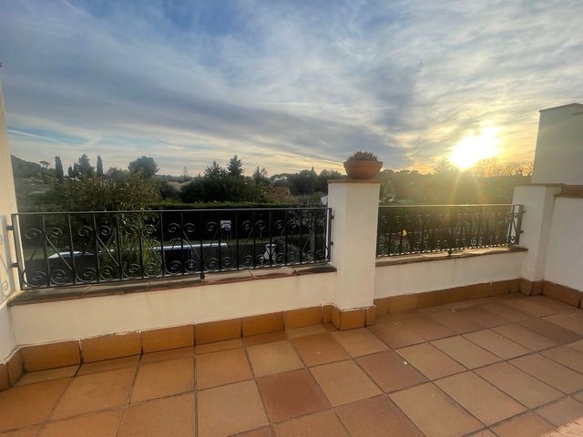 habitación Suite 30m² +terraza en casa compartida