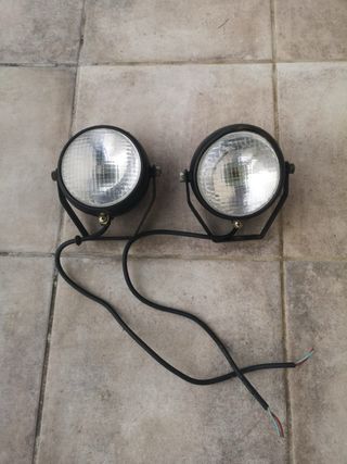 Pareja de faros Rinder