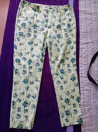 Traje pantalón y americana de mujer