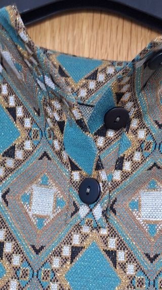 Jersey estampado geométrico