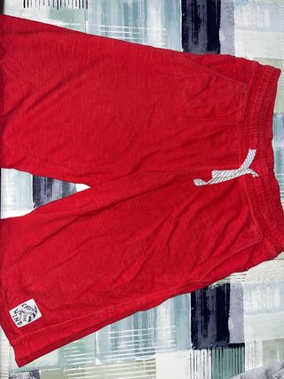 Pantalón corto niño rojo