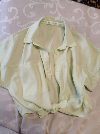 Blusa Zara verde - Talla 7
