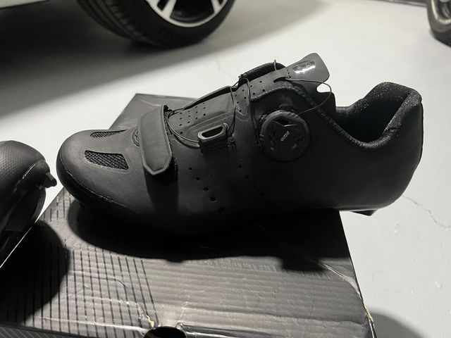 Zapatillas Agu Bicicleta Carretera Talla 41