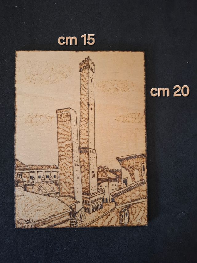 Quadro Pirografato A Mano.  Bologna