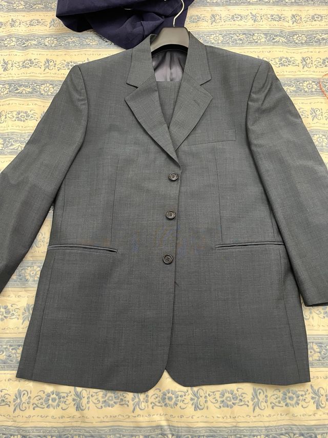 Traje Gris - Elegante