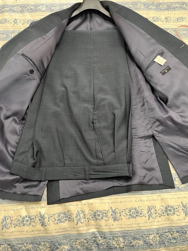 Traje Gris - Elegante