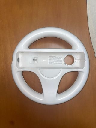 Wii blanca + 2 mandos + 2 nunchuk + volante 