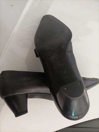 Zapatos negros de tacón - Piel