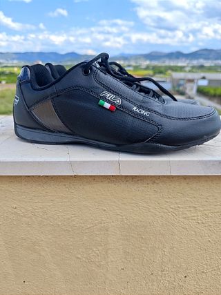 Black Fila Racing Sneakers