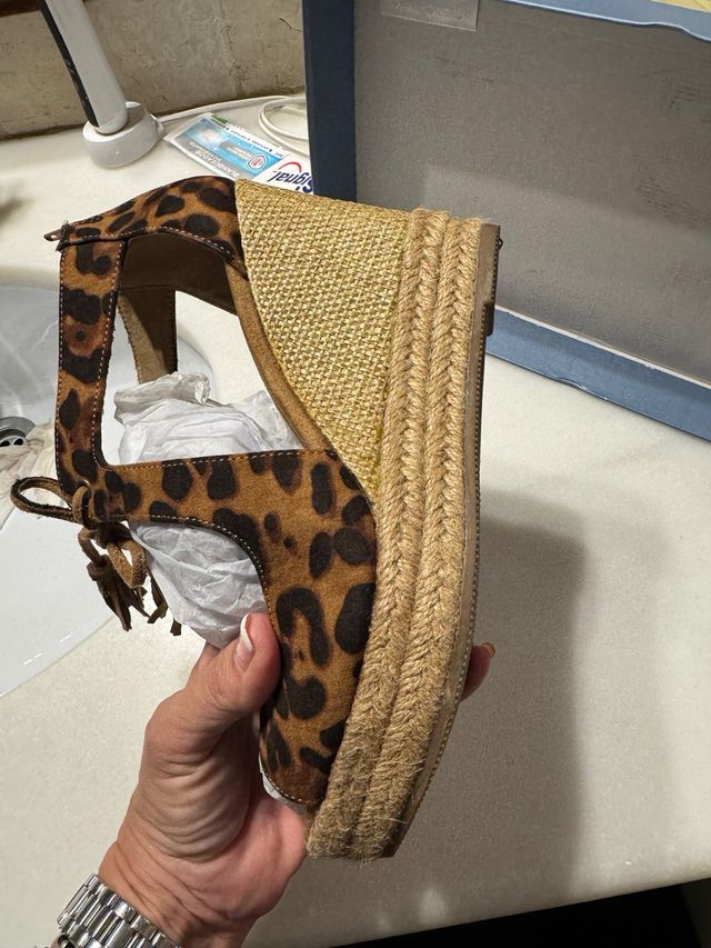 Cuñas esparto animal print