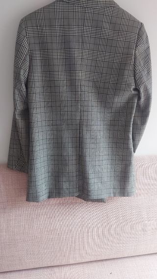 Chaqueta Bimba y Lola cuadros gris blanco - talla 