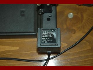 Lampada da tavolo alogena vintage.