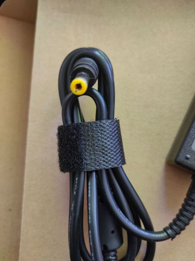 Cargador compatible Acer y varios