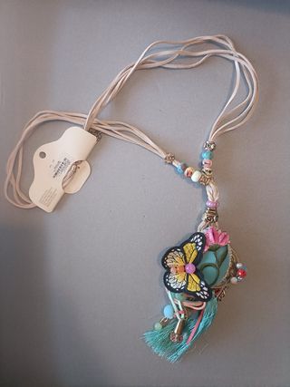 Collar largo nuevo