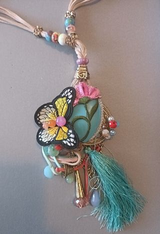 Collar largo nuevo
