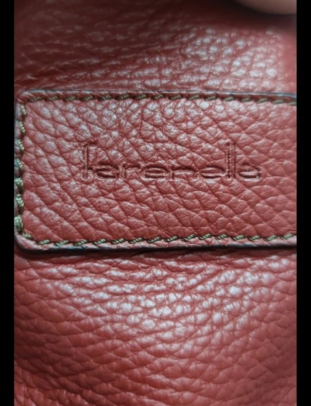 Borsa a mano/tracolla , in pelle morbida, rosssa