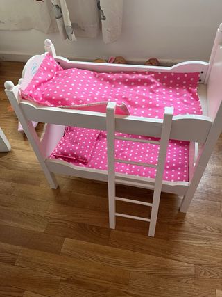 jueguetes varios con complementos