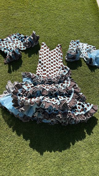 Traje flamenca  niña celeste y marron chocolate