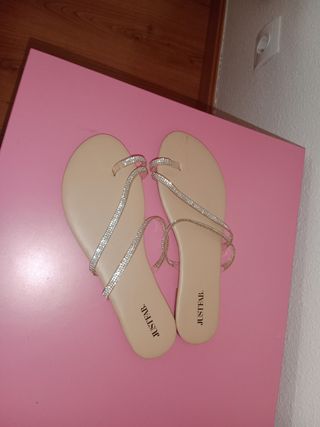 Sandalias JUSTFAB beige y plata