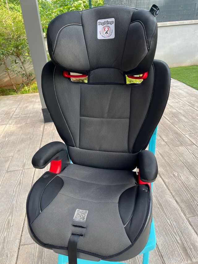 Silla coche con isofix marca Peg-Perego Viaggio2-3