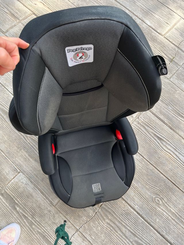 Silla coche con isofix marca Peg-Perego Viaggio2-3
